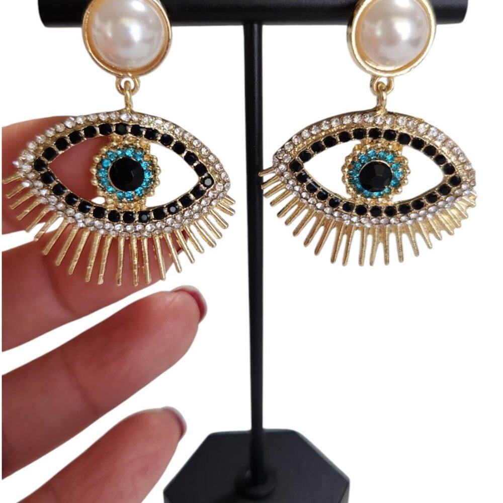 Fashion jewelry earrings